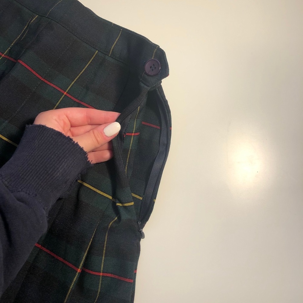 American Apparel plaid skirt - Picture 2 of 4